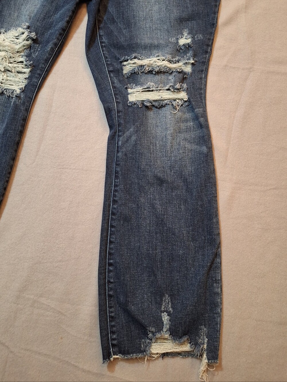 Judy Blue 5 Pocket Dark Wash Distressed High-Rise Slim Boot Cut Denim Jeans 20W - Picture 3 of 15